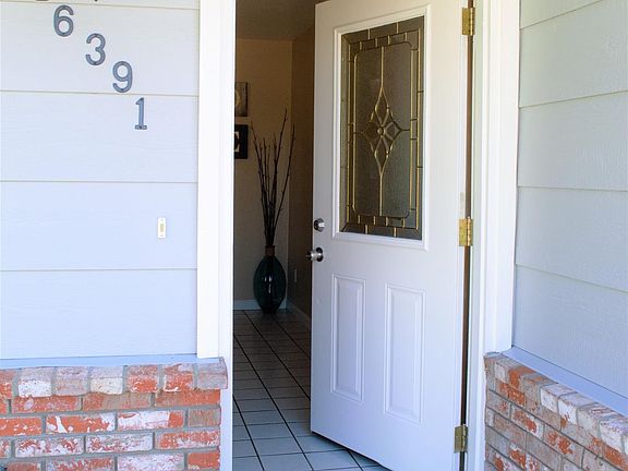 2nd image of 16391 Butternut Ct