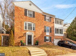 5705 Macarthur Blvd NW, Washington, DC 20016