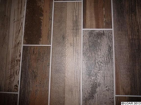 Bathroom tile floor