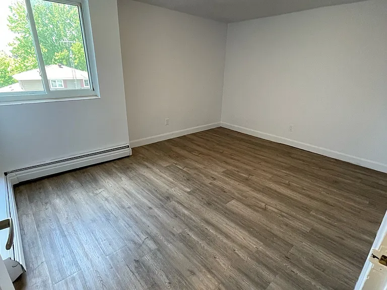 455 Sandys St #301 — Photo 8