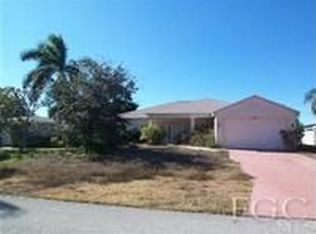 4224 SE 8th Pl, Cape Coral, FL 33904