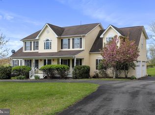 14391 Campbell Farm Ln, Lovettsville, VA 20180