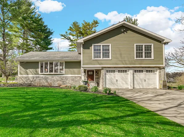 23 Fleet Pkwy, Culver, IN 46511