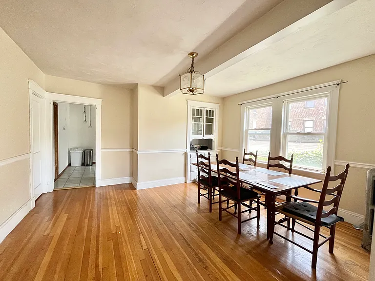292 Foster St #2 — Photo 3