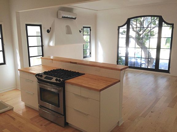 4th image of 414 N Curson Ave APT 206