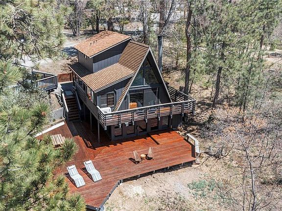 5th image of 662 Menlo Dr