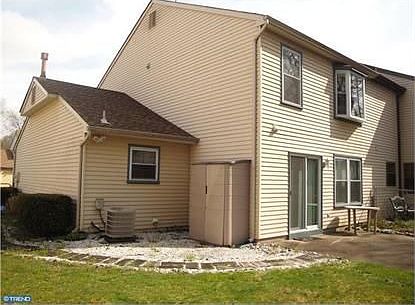 1st image of 45 Christopher Rd