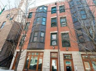 811 W Superior St #O3, Chicago, IL 60642