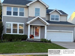18905 B St, Omaha, NE 68130