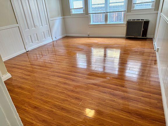 3rd image of 210 W Lime Ave #8