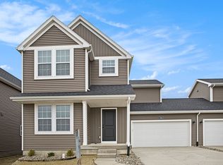 1922 Constantine Ct, Lansing, MI 48911