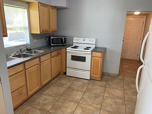 3rd image of 303 W Osborne Ave Unit A-2
