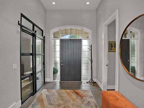 4th image of 36 E Heritage Lake Dr