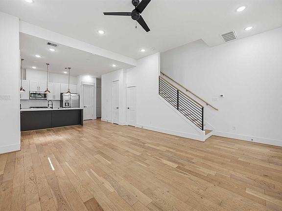 4th image of 9024 Wellspring Dr