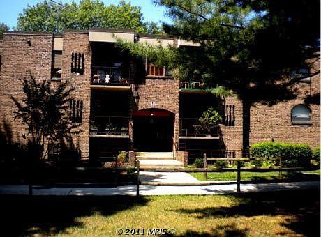 For Sale: 19 SILVERWOOD CIR #10, ANNAPOLIS, MD 21403