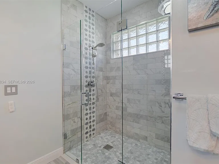 2675 Clipper Cir — Photo 15