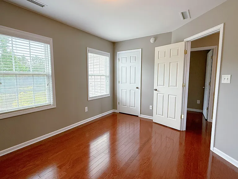 225 Arctic Ridge Way — Photo 27