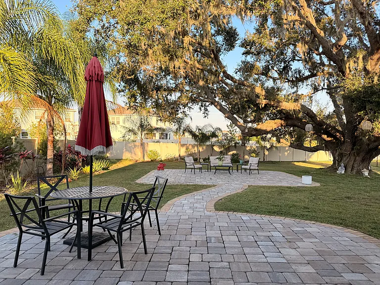 10800 Laxer Cay Loop — Photo 16