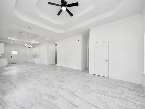 5th image of 14387 Half Cir