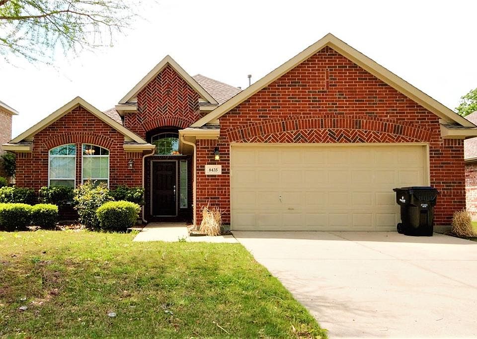 1st image of 8435 Robertson Dr