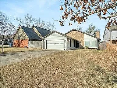 3 bed, 1497 sqft, $1,695 — Photo 1