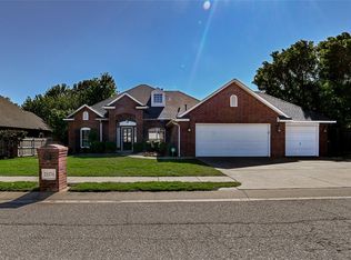 21574 Lake Shadows Dr, Edmond, OK 73012