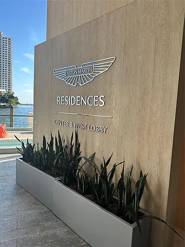 300 Biscayne Boulevard Way #4808 Photo 1