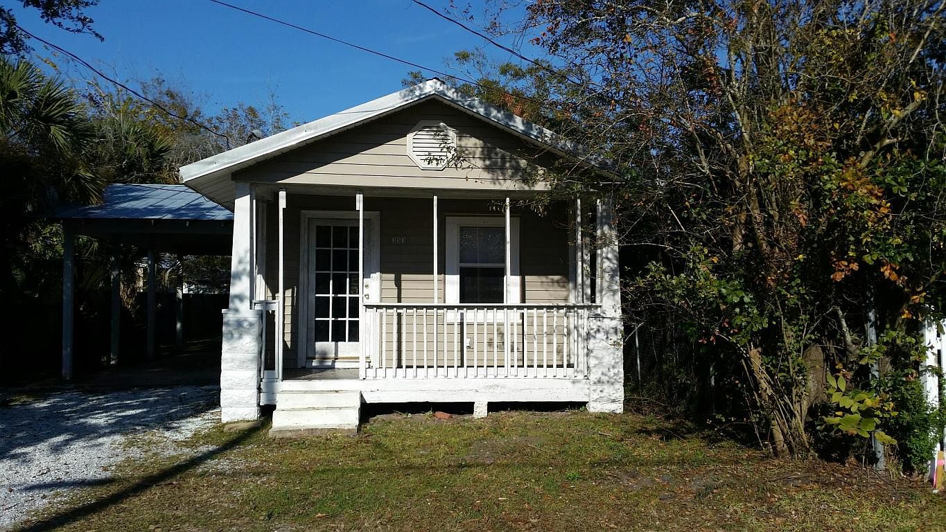 353 Easterbrook St, Bay St Louis, MS 39520 Zillow