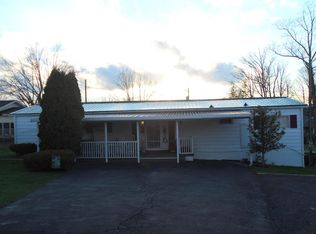 314B Terry Ave, Oak Hill, WV 25901