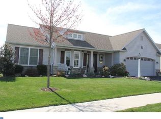 1054 Cambridge Dr, Manheim, PA 17545