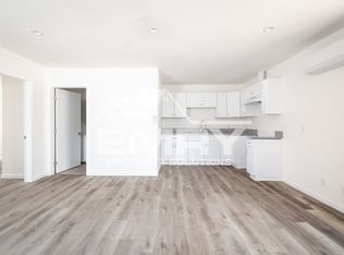 3848 W 105th St, Inglewood, CA 90303