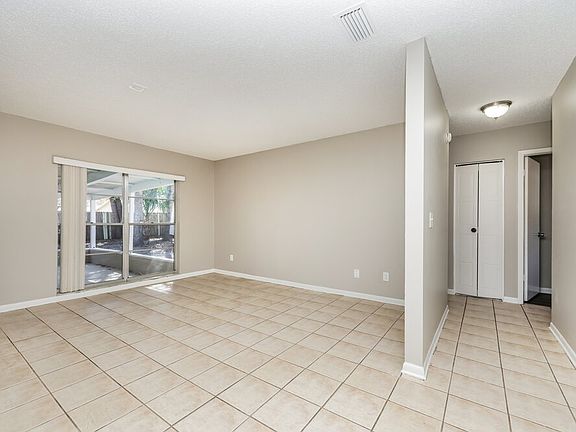 3rd image of 16536 Forestlake Dr