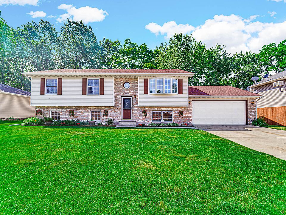 1st image of 5843 Gardenia Ave