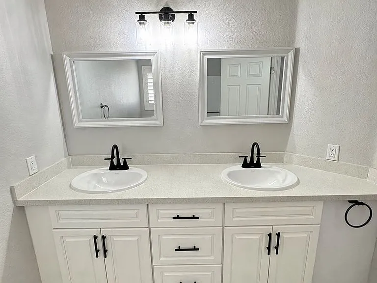1351 N Christobal Ln — Photo 23