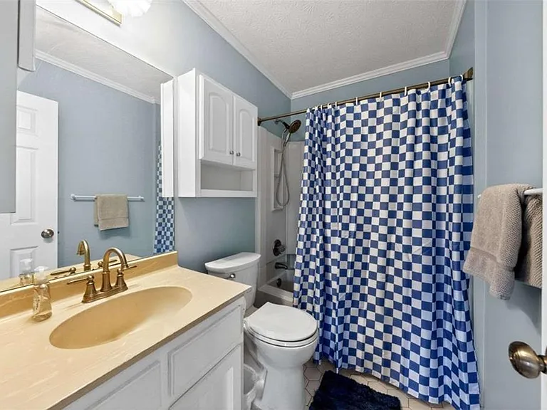 6117 Queen Anne Ct — Photo 17