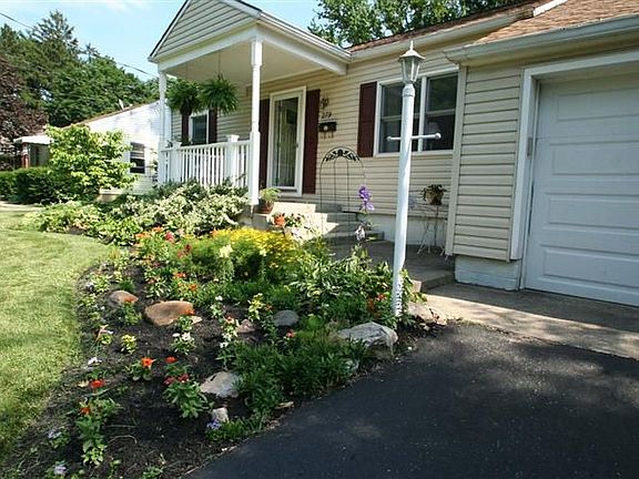 2nd image of 279 Westview Ave