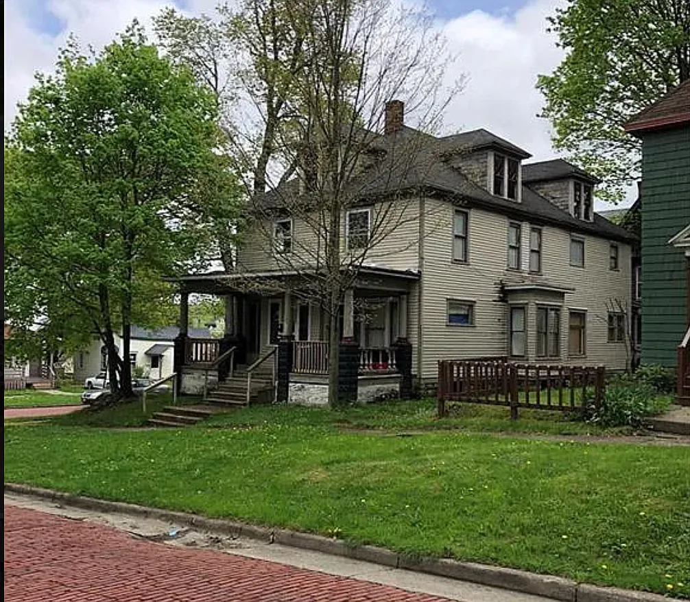 614 Lafayette Street - 1 — Photo 1