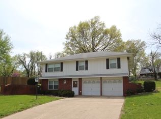 3600 NE 38th St, Kansas City, MO 64117