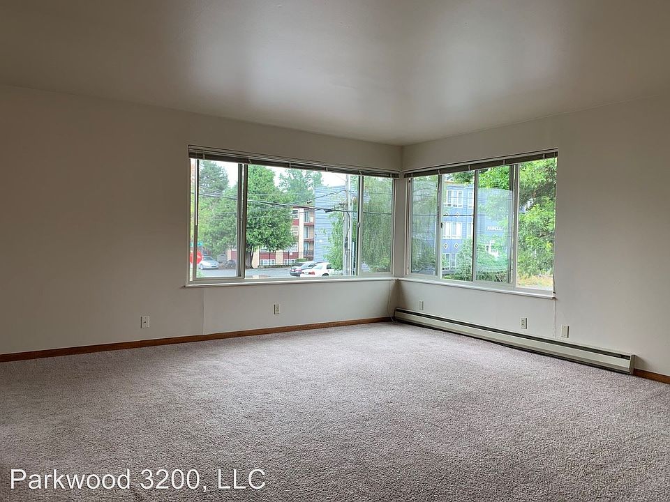 1st image of 3200 NE 140th St APT 14