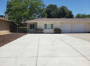 3842 Walnut Ave, Carmichael, CA 95608
