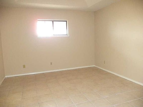 5th image of 5311 N Winona Dr