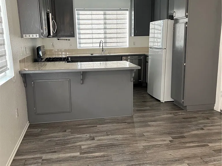 12357 Glenwood Ln — Photo 21