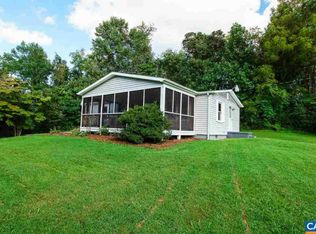1292 Ford Ave, Stanardsville, VA 22973