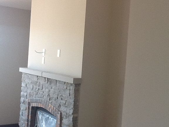 2nd image of 2902 N Parkdale Ct