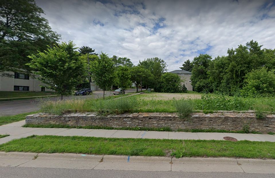 1st image of 1219 Saint Clair Ave