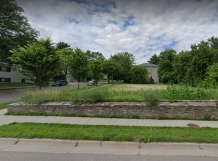 1219 Saint Clair Ave, Saint Paul, MN 55105