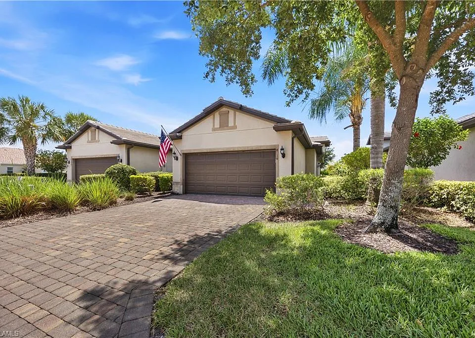 8010 Helena Ct