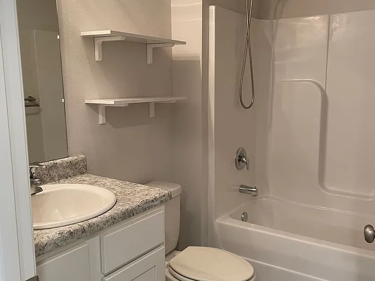 5241 Peach Dr — Photo 8