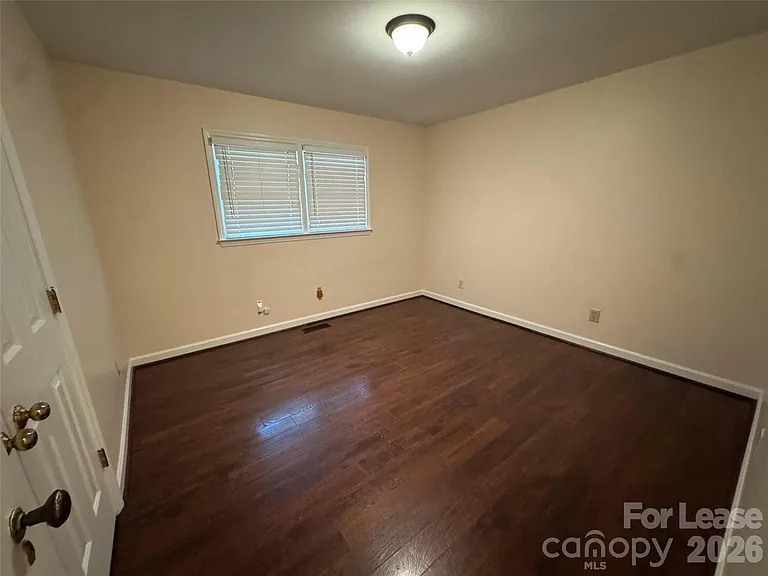219 Lark Field Dr — Photo 19