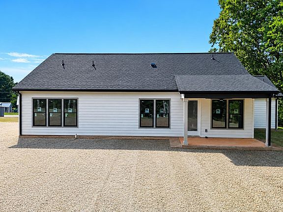 2nd image of 234 Sand Clay Rd